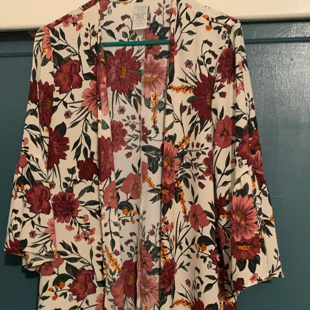 Time and Tru Floral Kimono Cardigan - Red and White